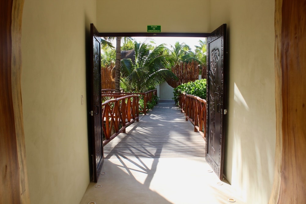 Playaakun Luxury Beach Retreat