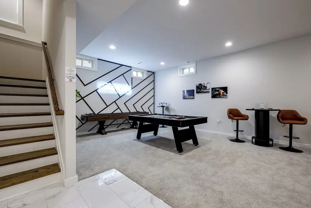 1 Mile to Quantico: 5BR Home w/ Game Room