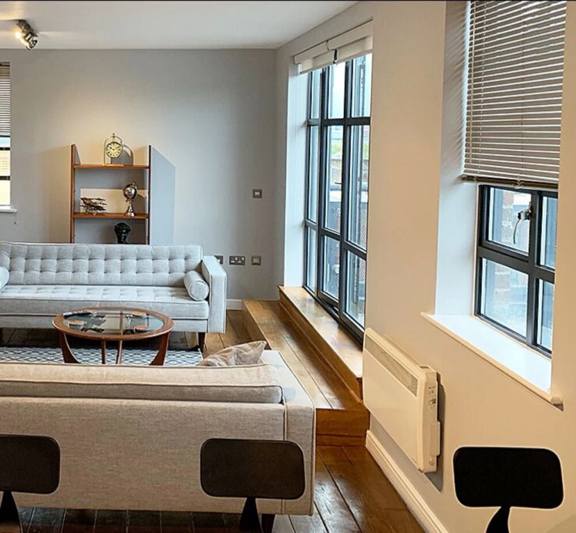 Zebra Premium Apartments@Cathedral Court