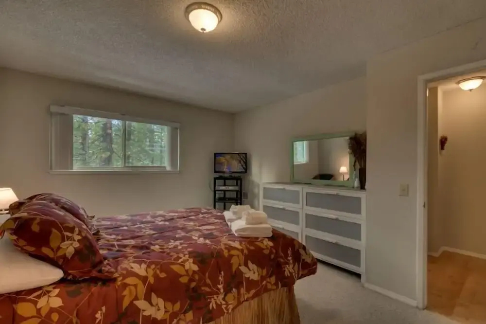 1200 Wildwood Unit 16