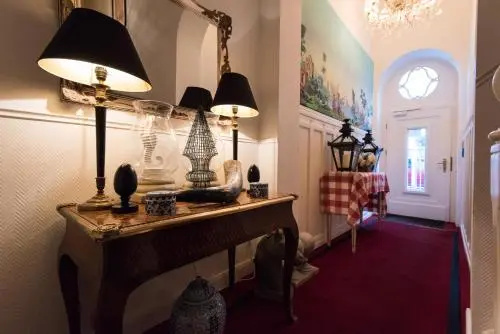 Guesthouse Dirazi