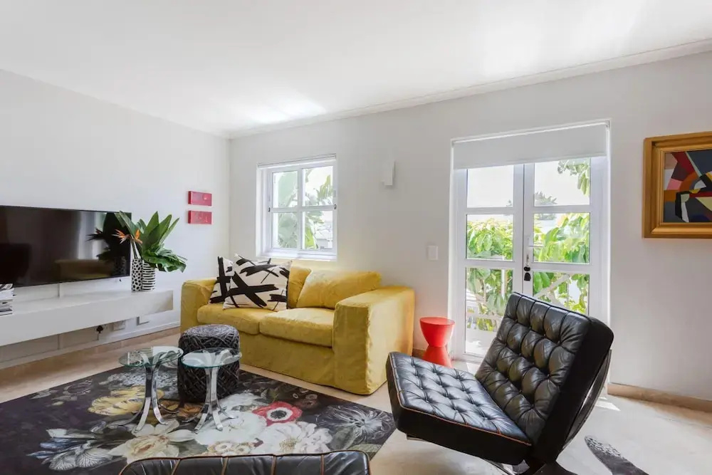 Unique City View Apartment in De Waterkant 207 DWP