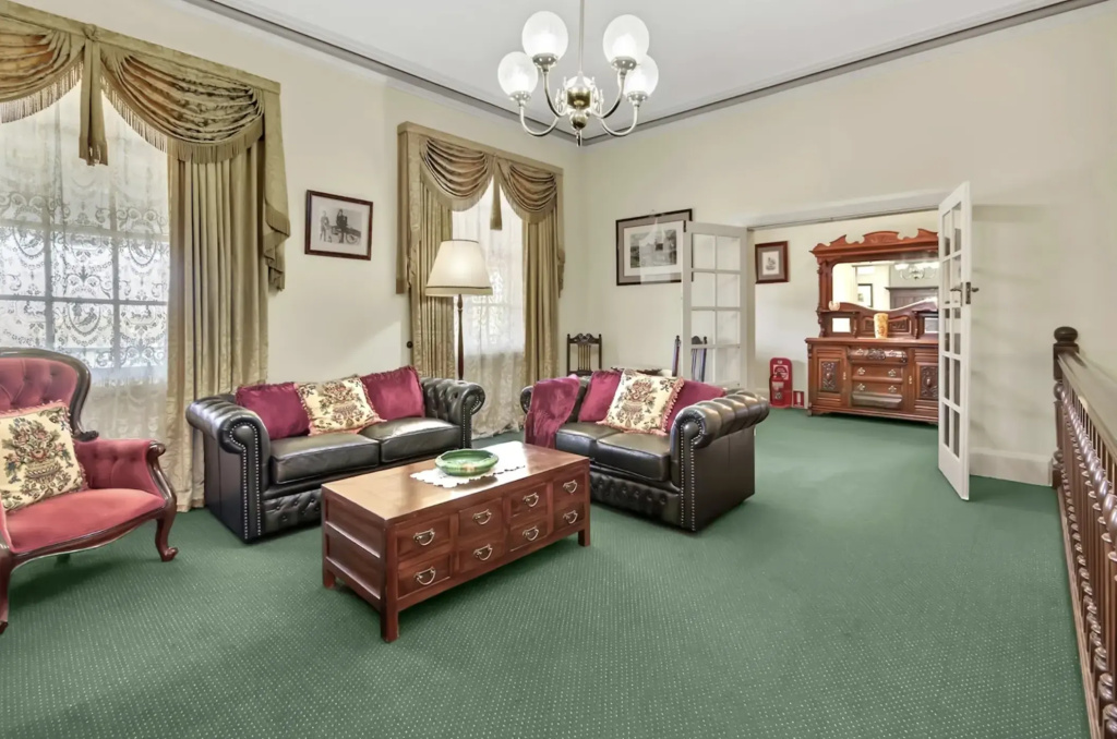 The Clifton Motel