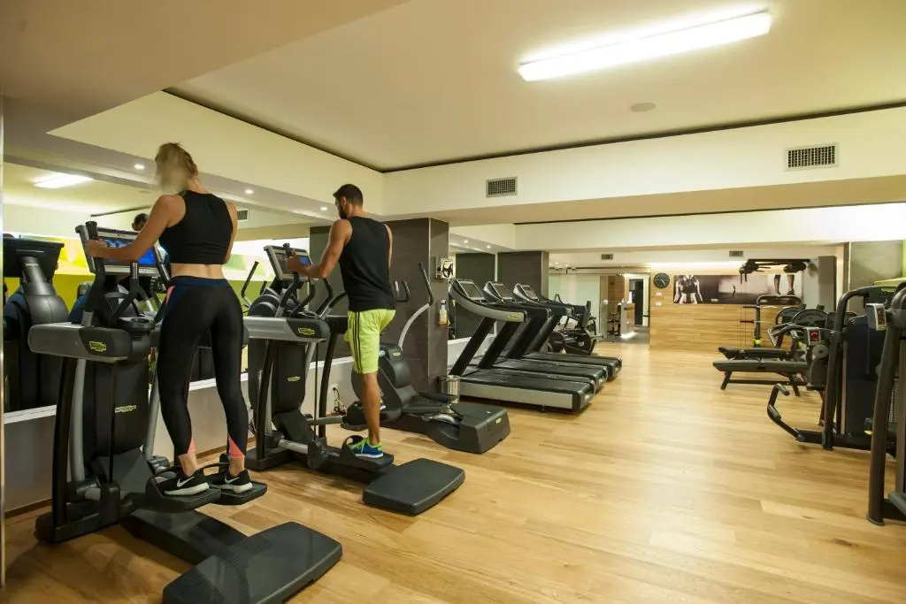 Sport Village Hotel & Spa