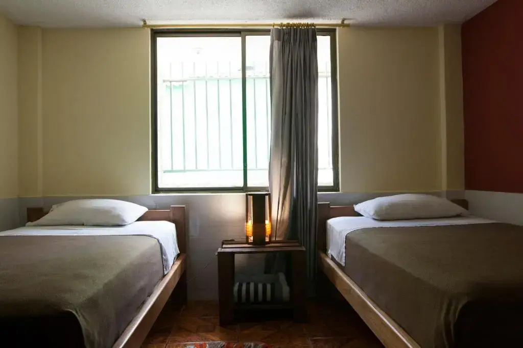 Papachos Hostel