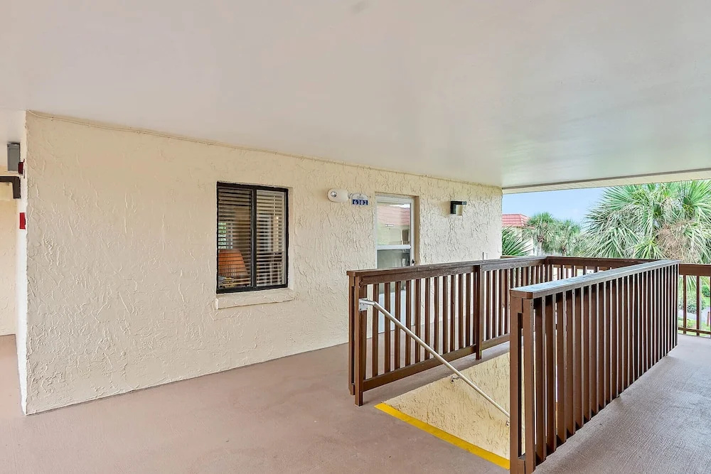 Unit 6302 - Ocean Racquet Club