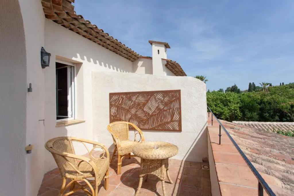 Le Domaine des Mûriers - charme, chic, calme en Provence Côte d'Azur