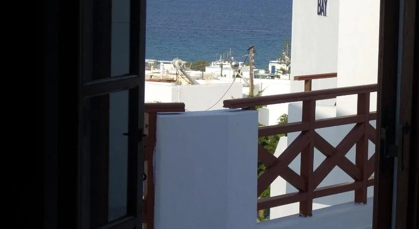 Azolimnos Bay