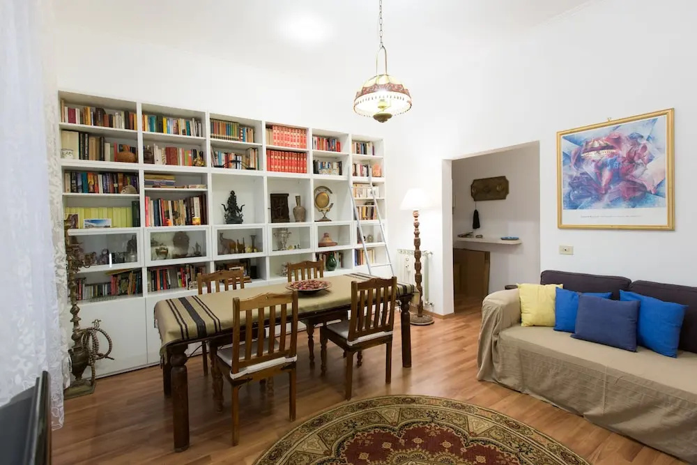 Susanna Home