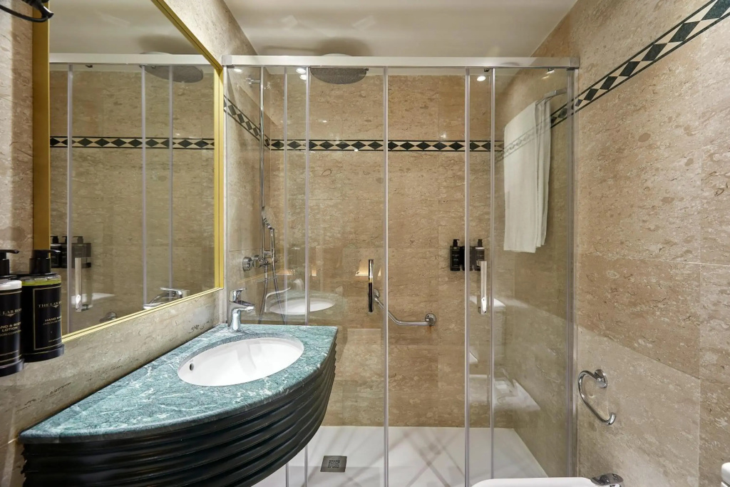 Hotel Ateneo