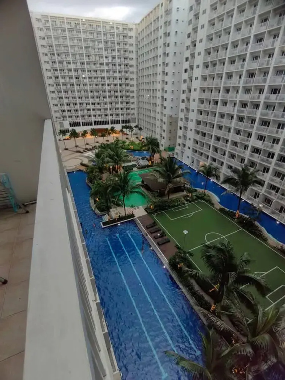 The Golden Shore Suites