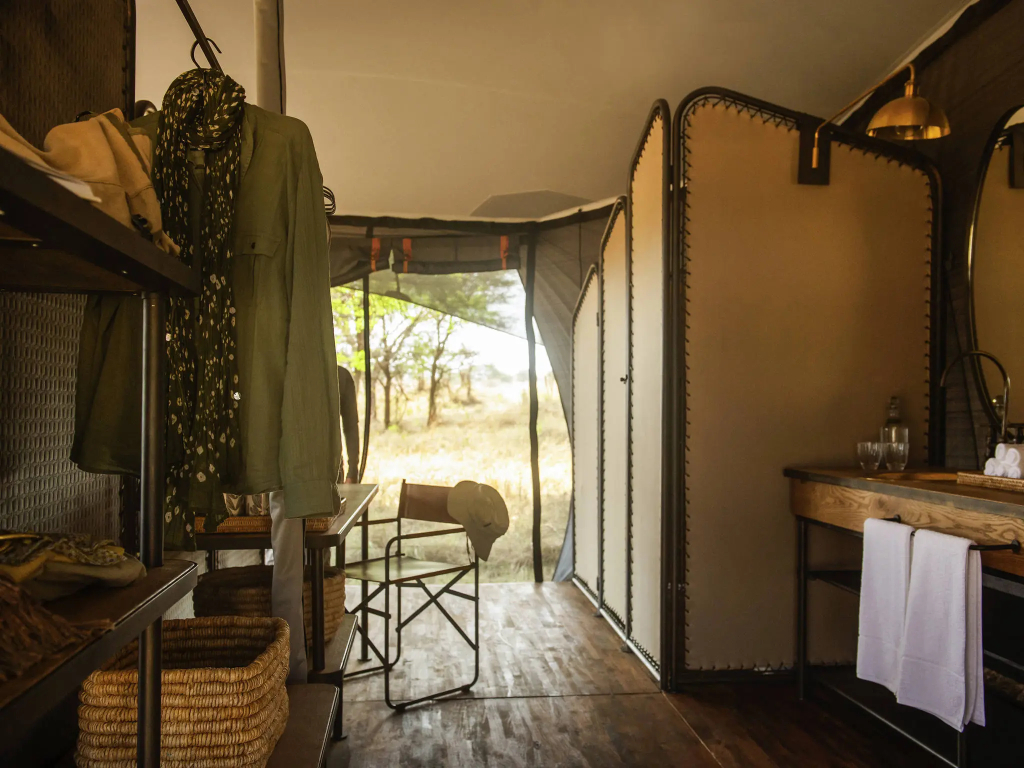 Siringit Migration Camp By Mantis
