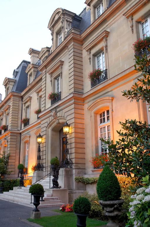 Saint James Paris