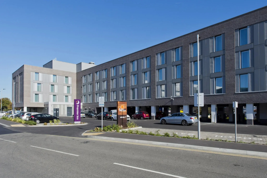 Premier Inn London Hayes Heathrow - Hyde Park