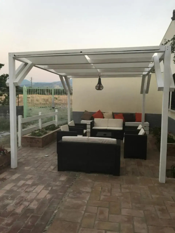 B&B CasAmica