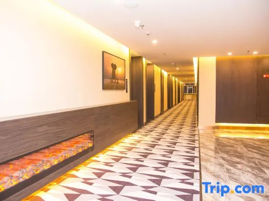 Tiffany Zhenxuan Hotel (Songshan hospital branch of Chifeng high speed railway station)