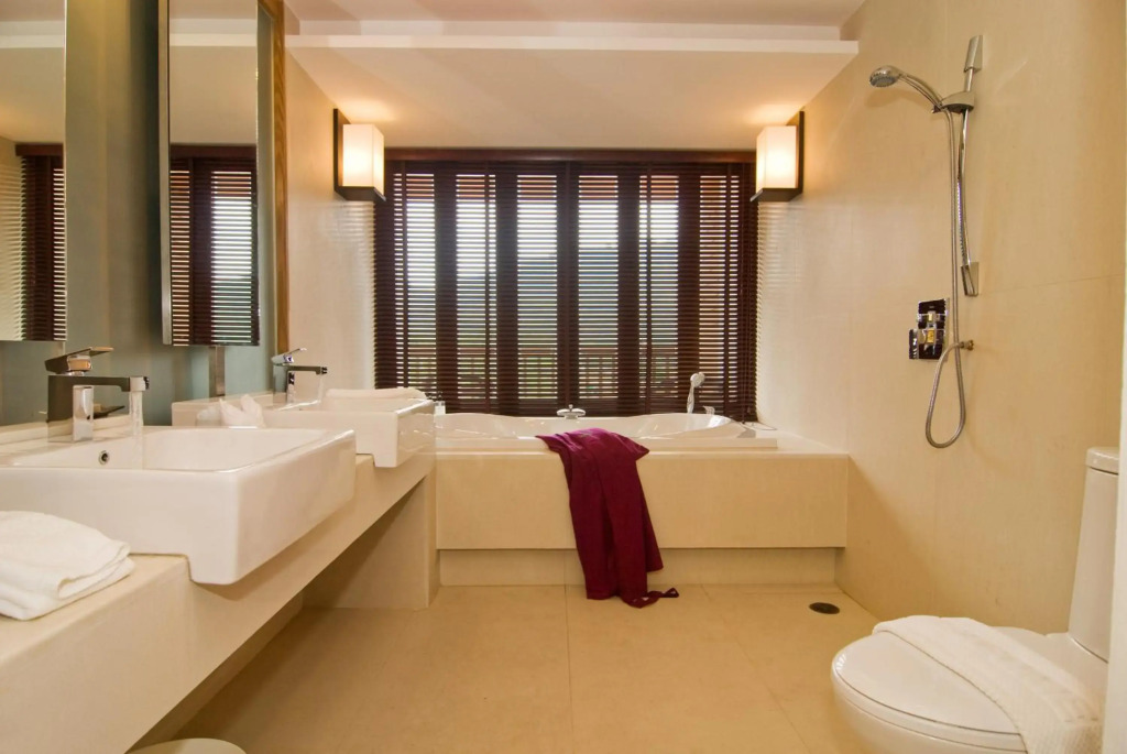 Peach Blossom Resort & Pool Villa - SHA Plus