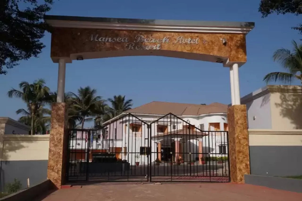 Mansea Beach Hotel