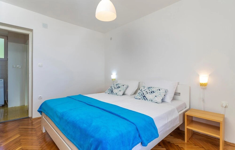 Stunning Apartment in Icici With Wifi and 2 Bedrooms