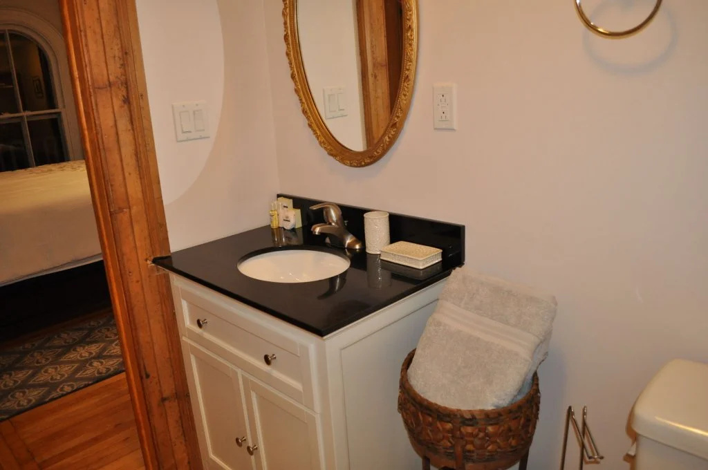 Holman's Heritage Suites