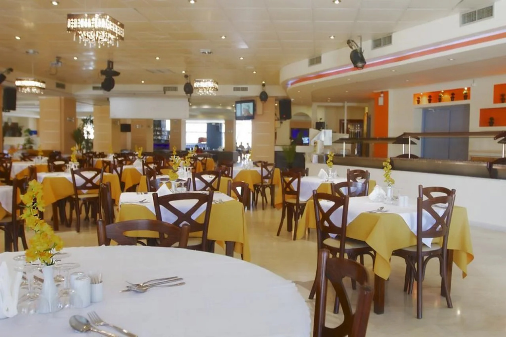 Alexander The Great Hotel