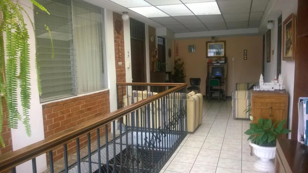 Marianas Petit Hotel