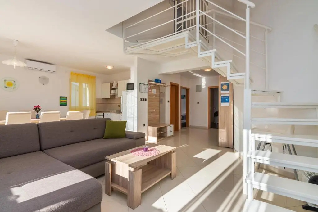 Apartment Mimoza 6, Baska, Krk
