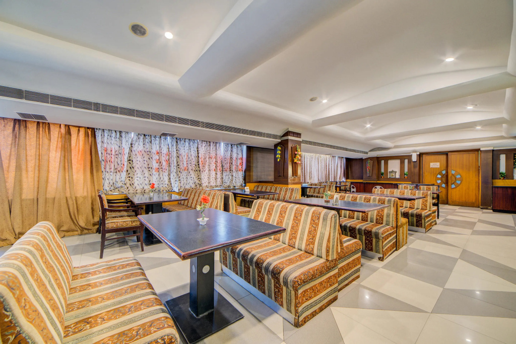 Maharaja Classic Inn