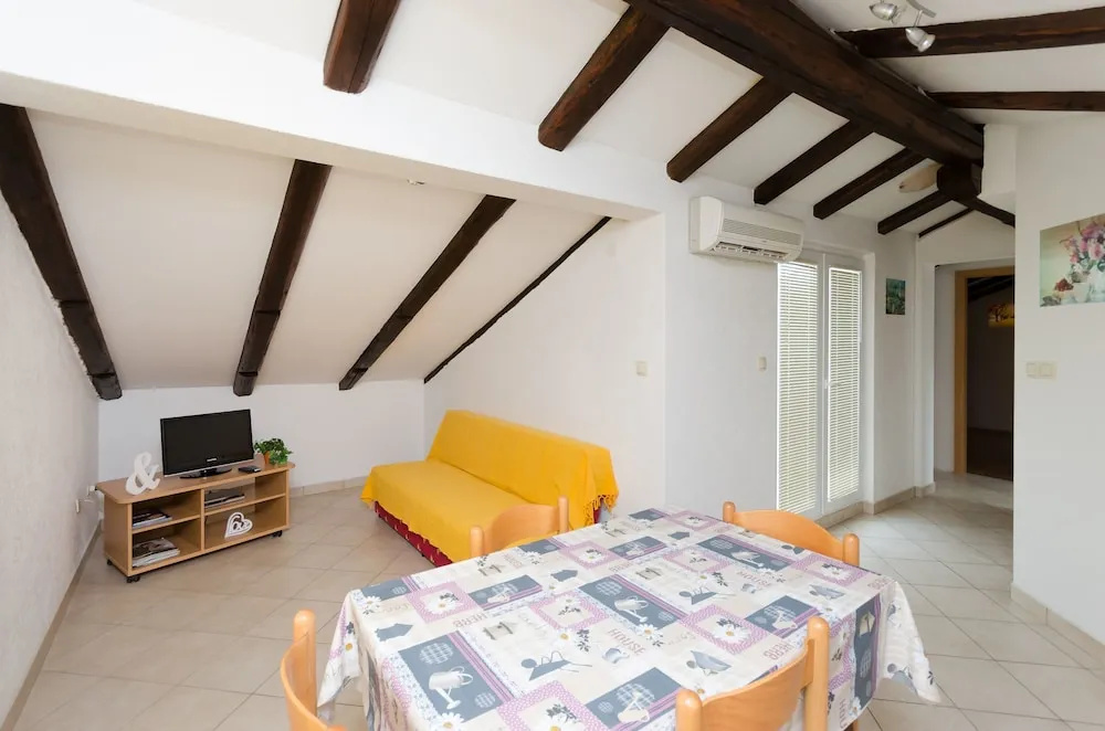 Apartment Mauro
