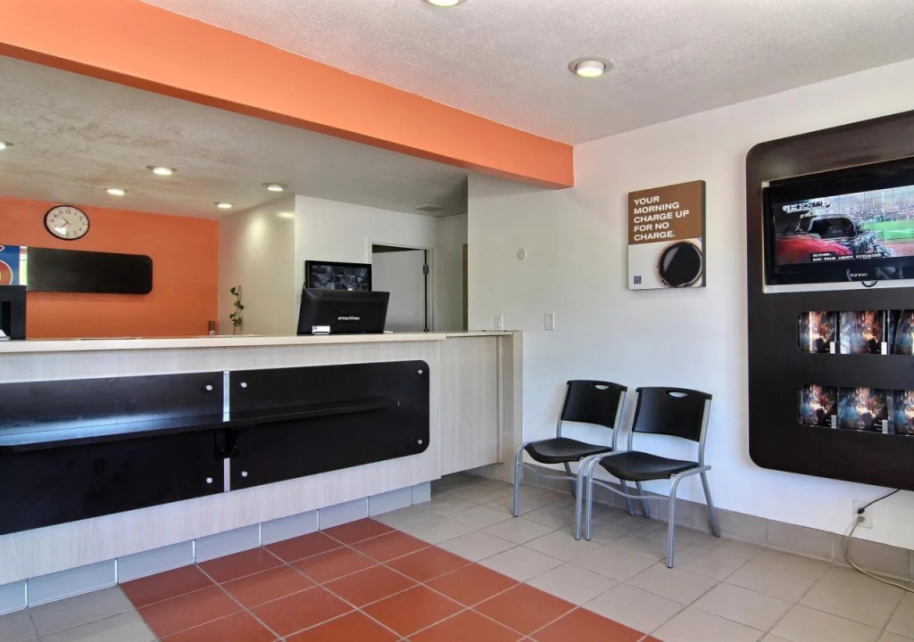 Motel 6-Carlsbad, NM