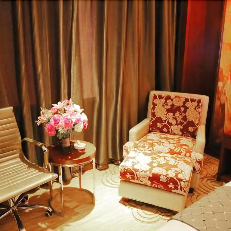 Jingxiang Holiday Hotel