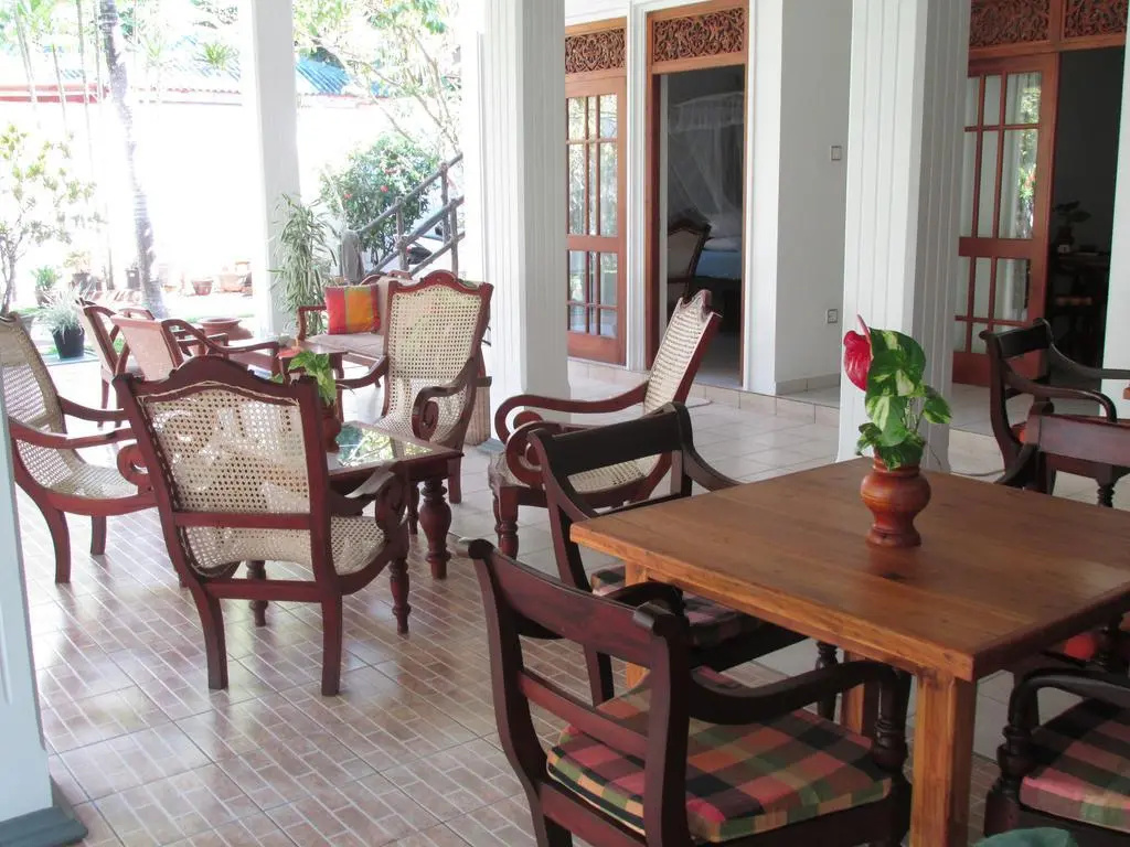 Villa Surf Hikkaduwa
