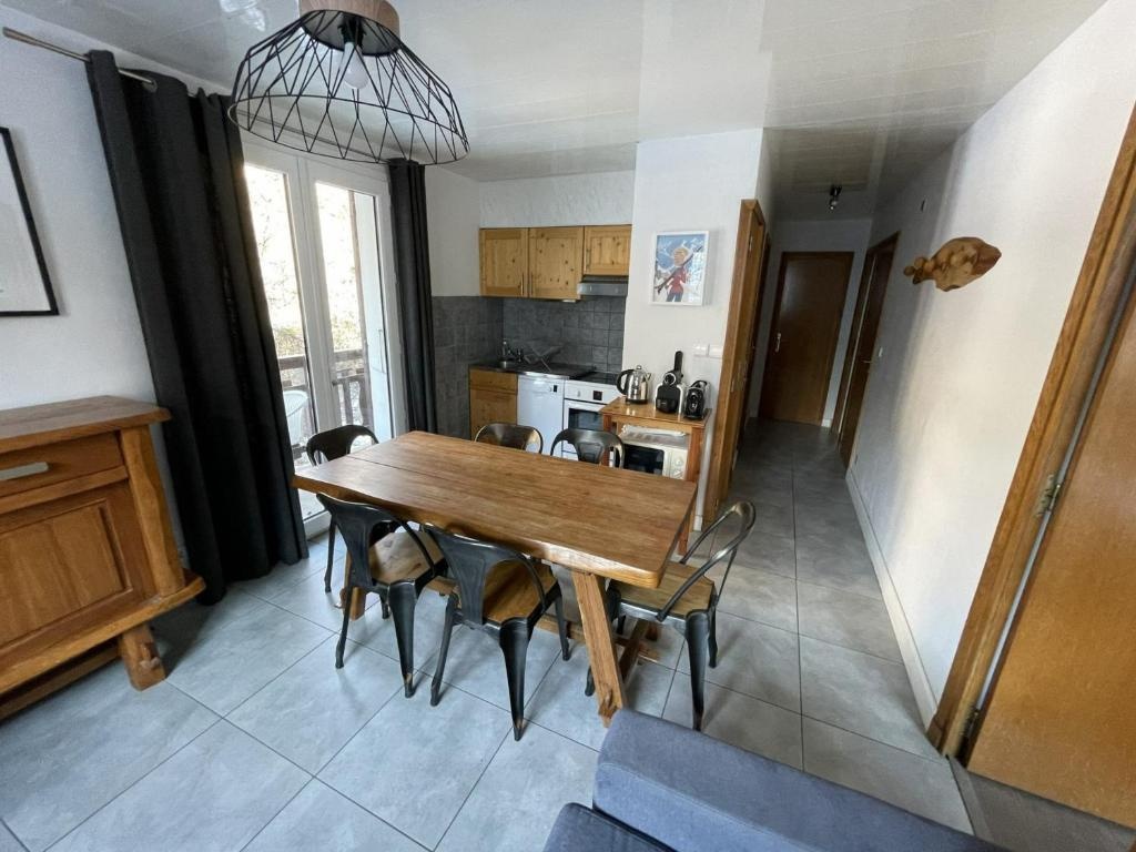 Appartement Valloire, 3 pièces, 6 personnes - FR-1-263-89