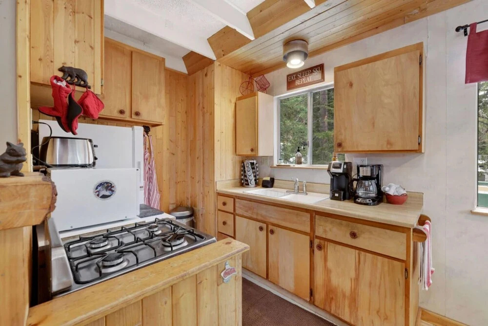 Falls Bear Cabin #2103 by Big Bear Vacations