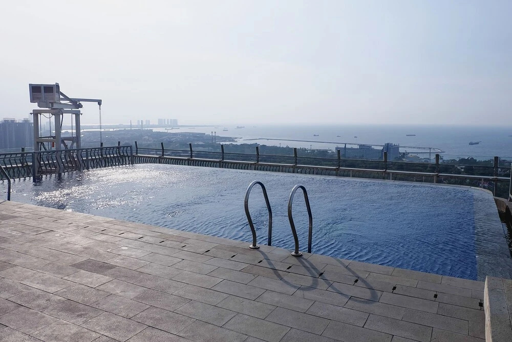 New Northland Apartment With Ancol Seaview