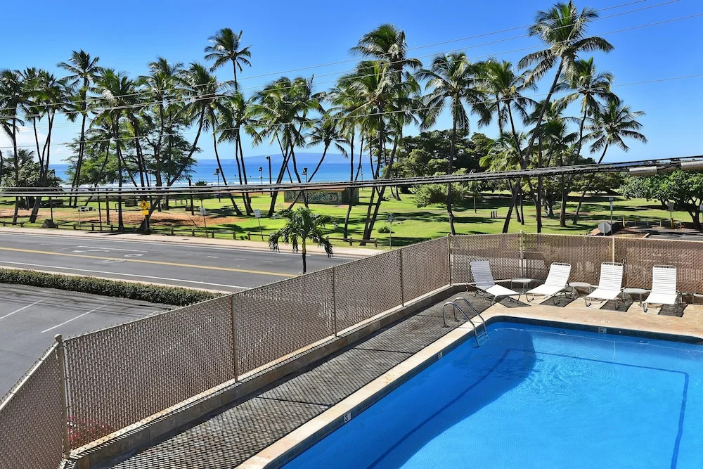 Island Surf 306 condo