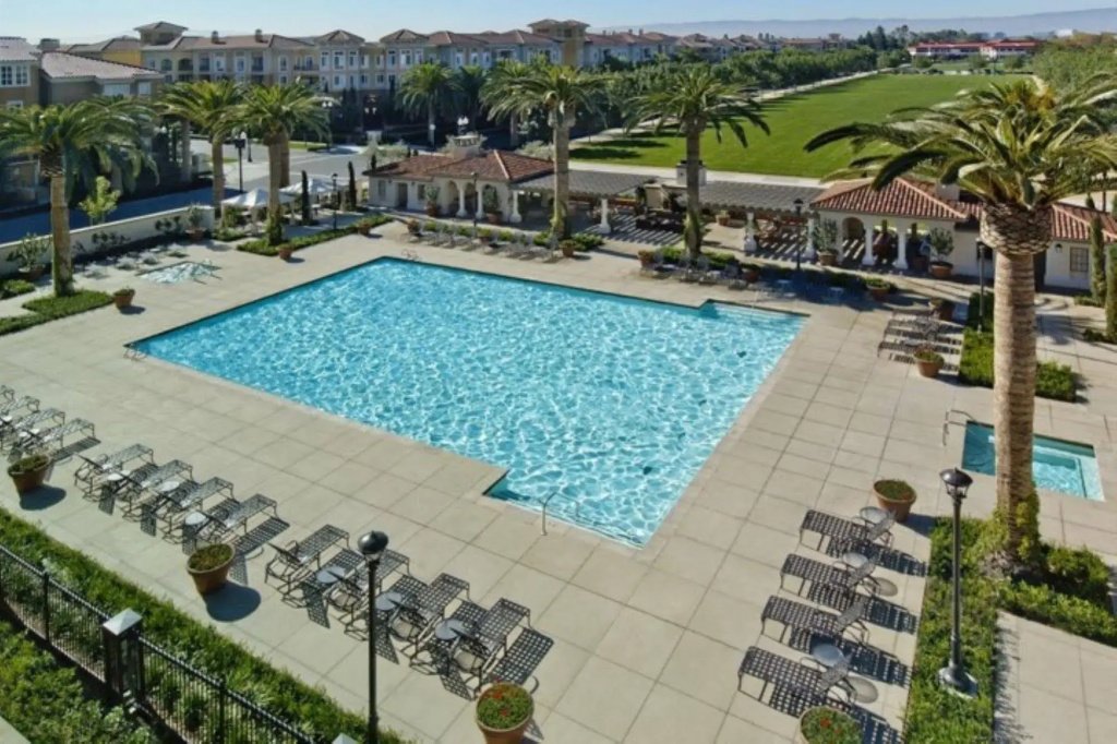 Global Luxury Suites at North Park