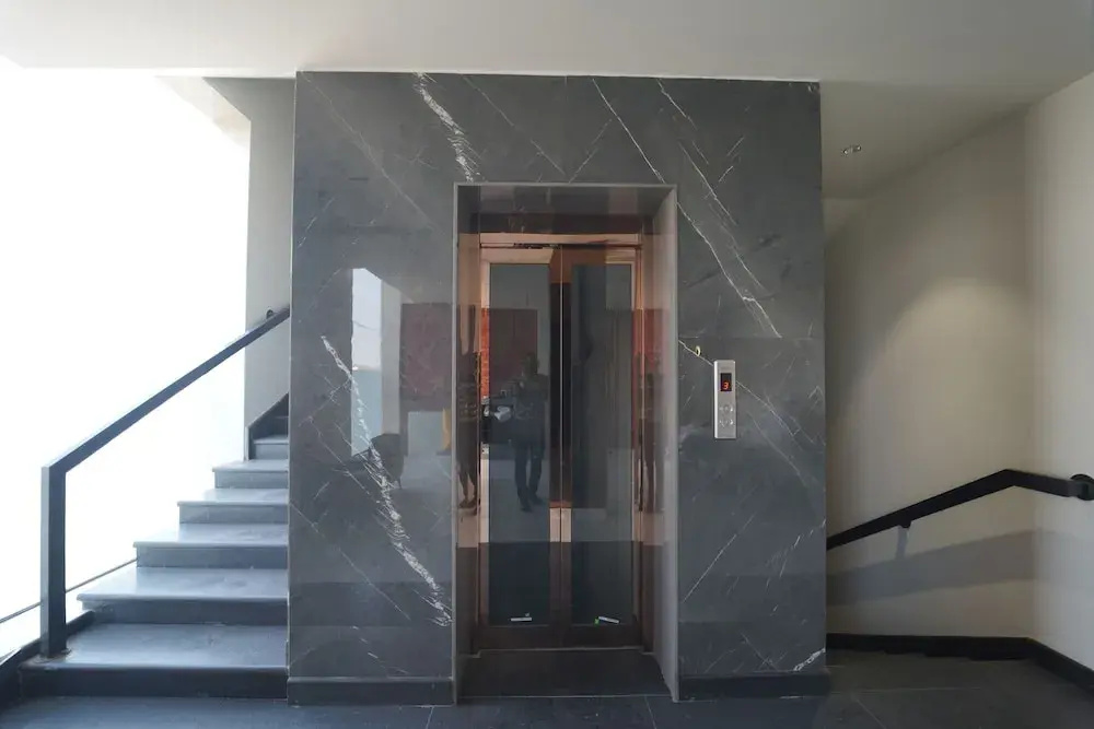 Hotel Millennium