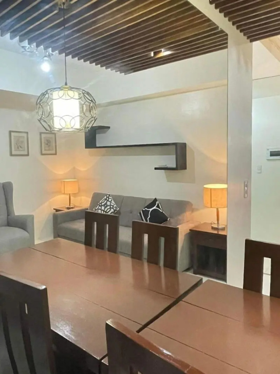 Henry\s Newport Deluxe Condotel