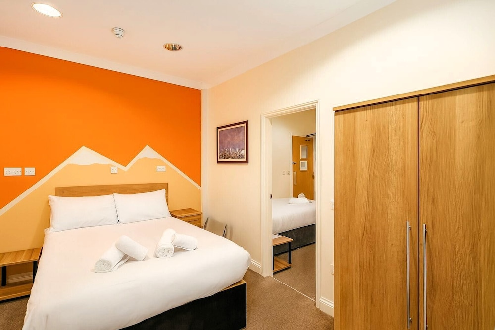 Russell Court Hotel Bournemouth Central