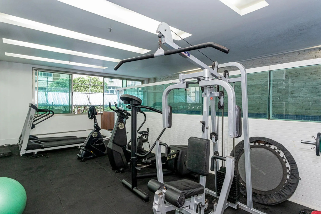 Moderno 2qtos C/ Piscina E Garagem | Sc 357/405