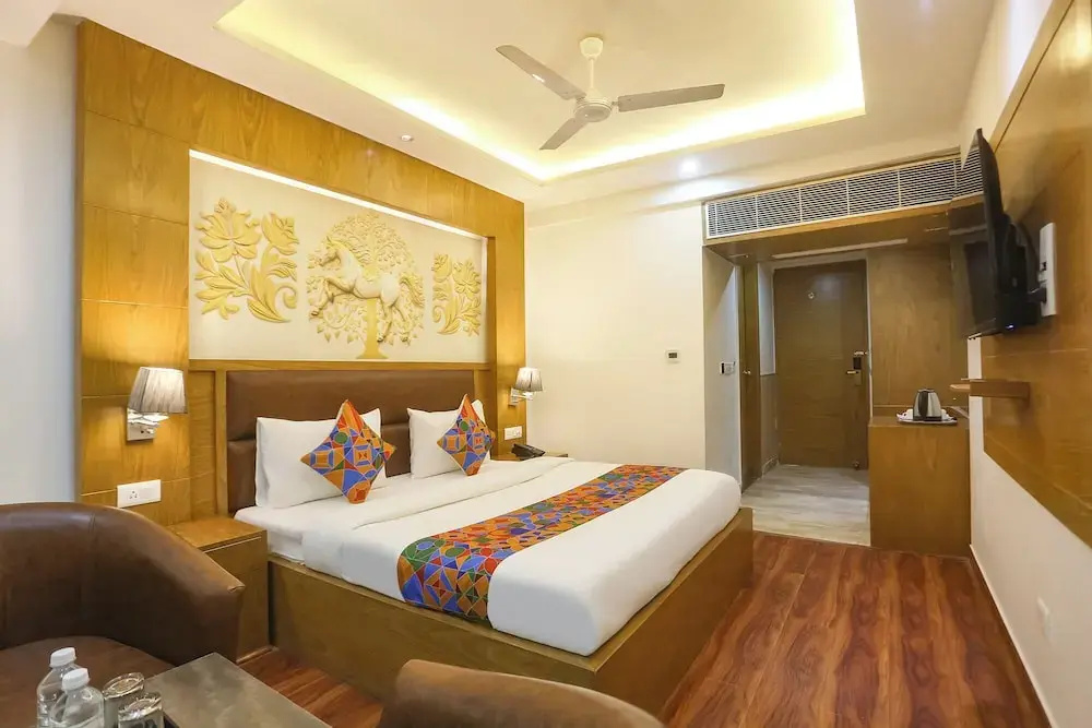 FabHotel Prime Star 17 - Nr Yashobhoomi Convention Centre