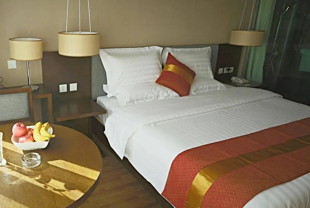 CHAMPAGNE UnionGold Hotel Service Mansions