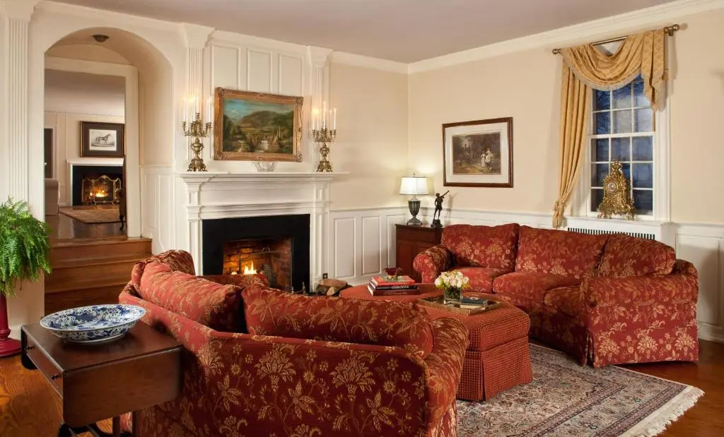 The Inn & Tavern at Meander