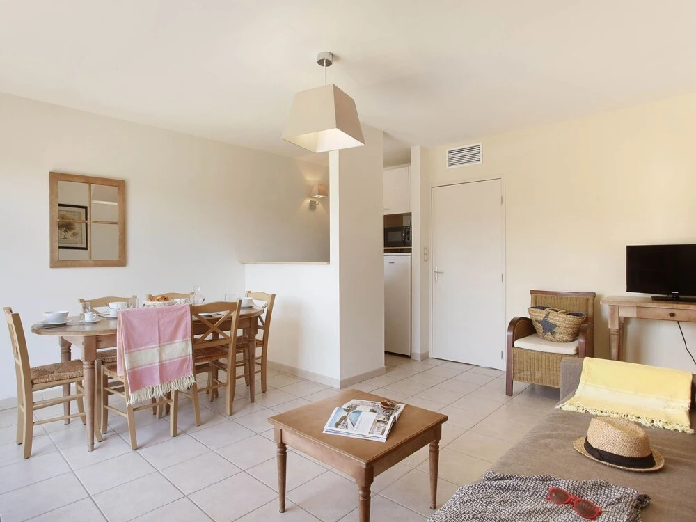 Comfortable Apartment With air Conditioning in the Luberon
