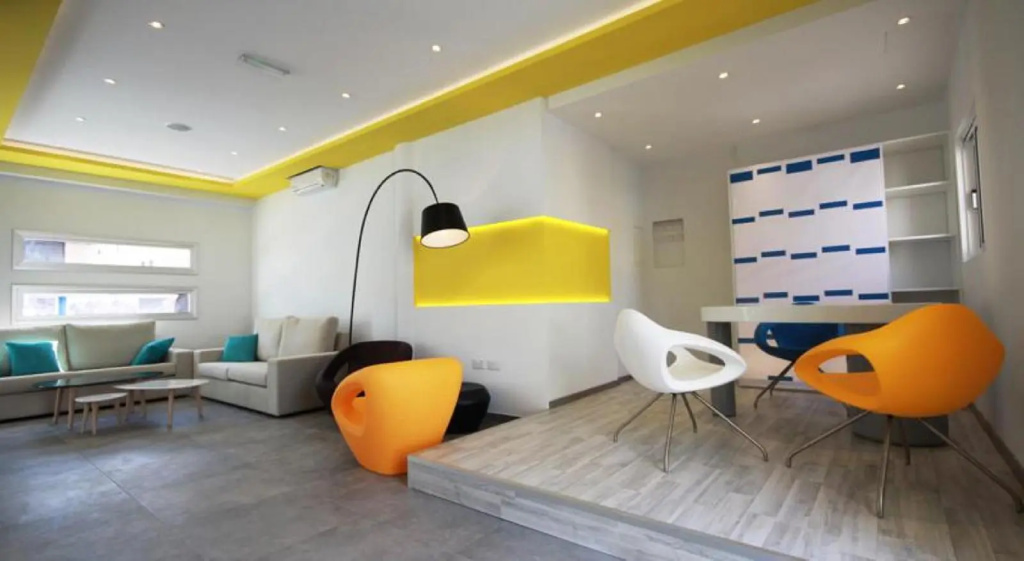Sea CleoNapa Hotel