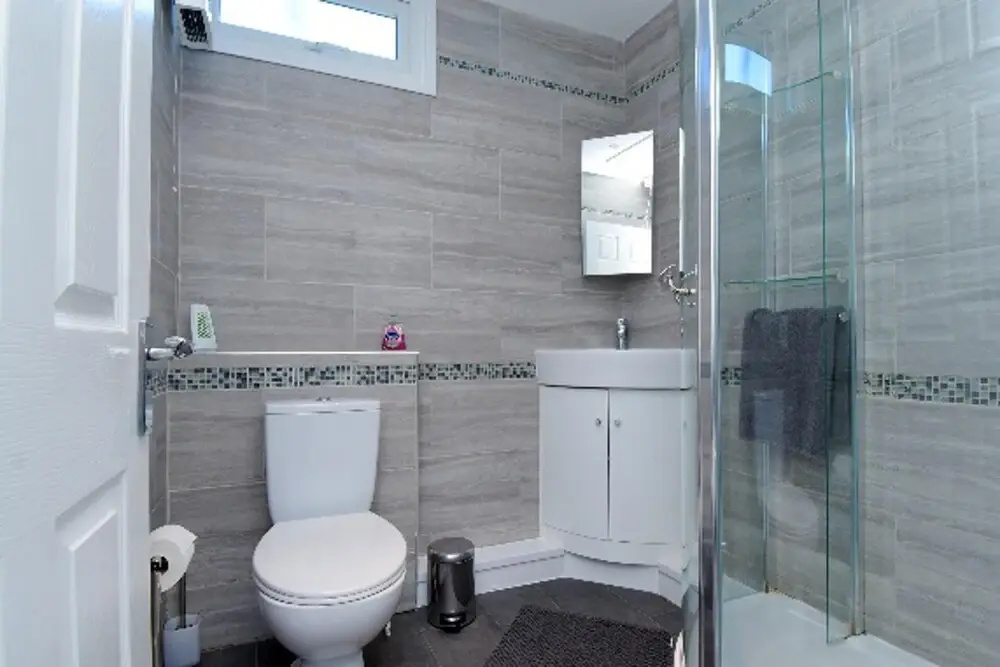 Pet friendly sleeps 6 Chalet Bridlington free elec
