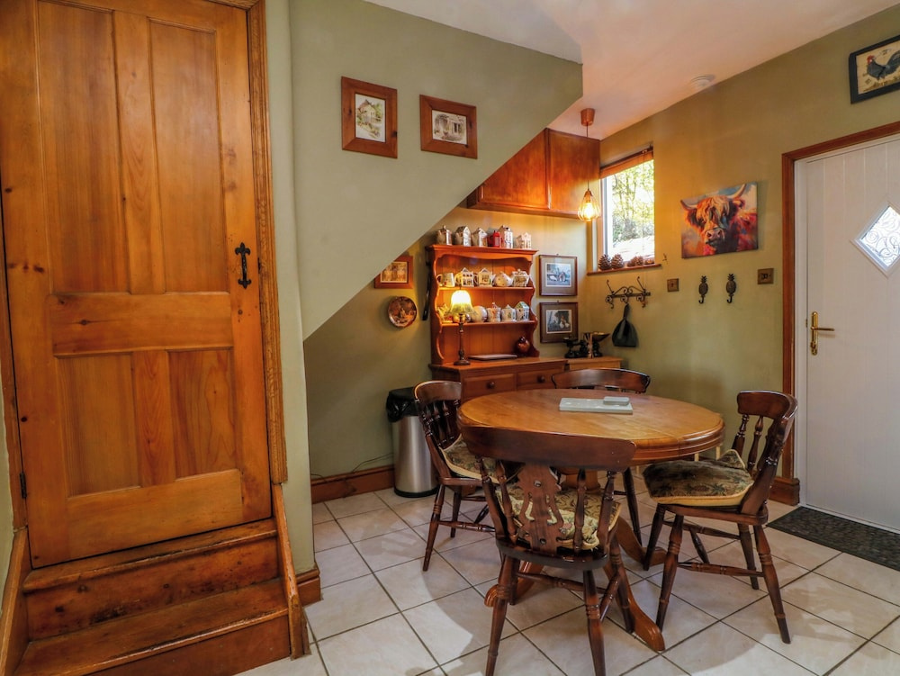Pineapple Cottage