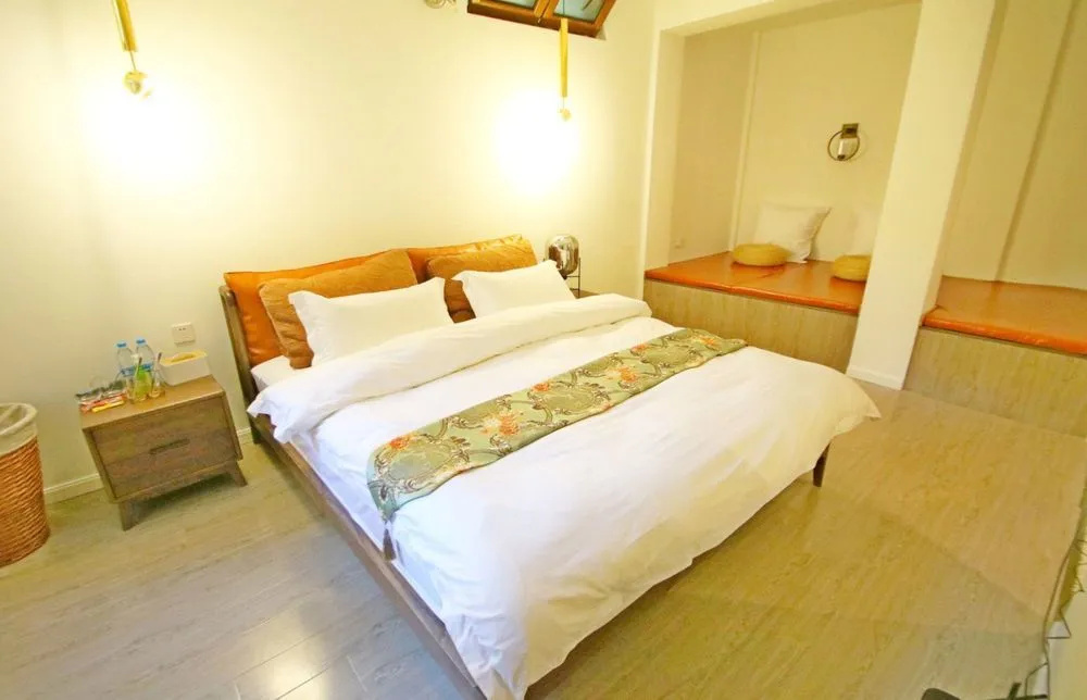Selected Villa Inn (National Exhibition and Convention Center)
