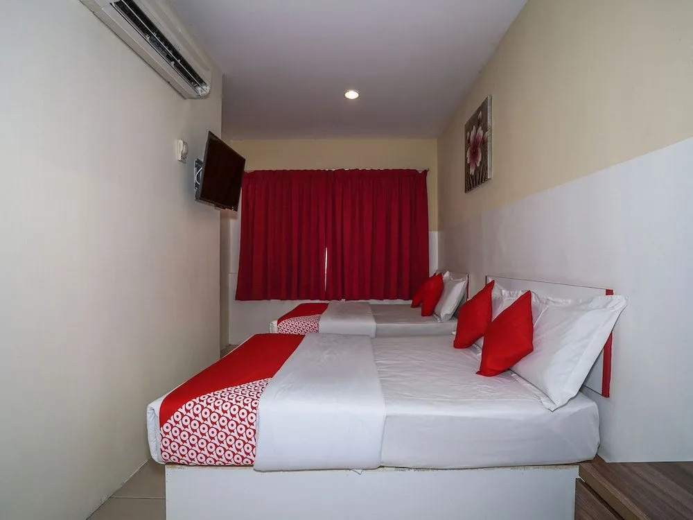 Swing & Pillows - My Home Hotel Wangsa Maju
